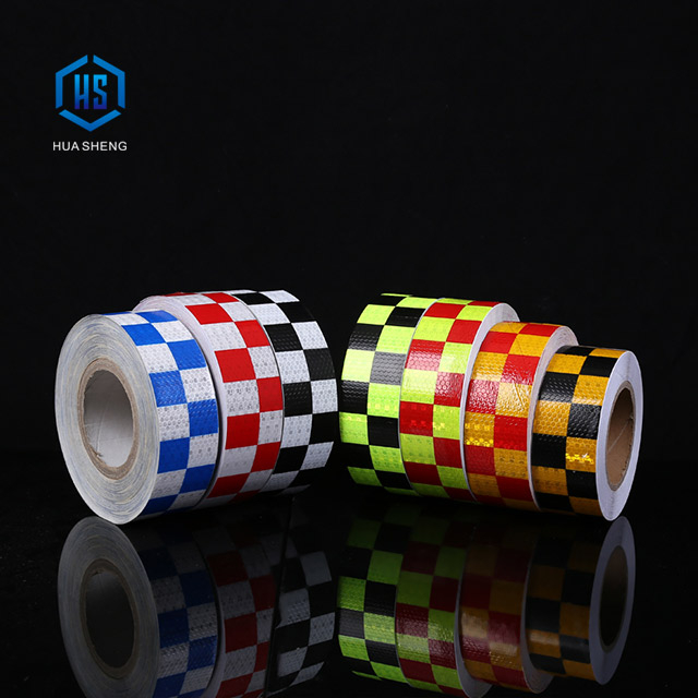 Autocollant prismatique de décoration de voiture en PET/PVC mark, réflecteur de bande de protection, robinet réfléchissant d'avertissement, couleur jaune pour camion